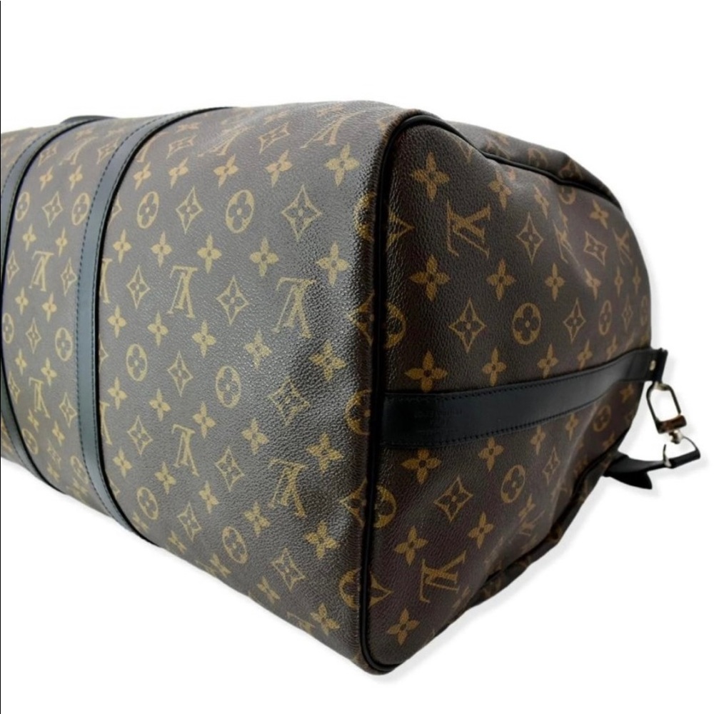 Soldauthentic Louis Vuitton Keepall Bandouliere 5… - image 8